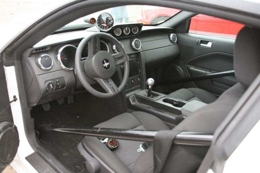  Ford Mustang Cobra Jet 2009 года  (фото 13 из 22)
